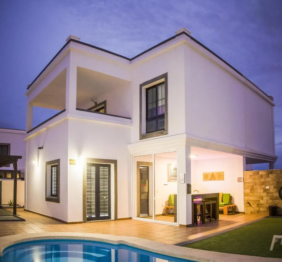 Villa Garoed Playa Blanca  Spain